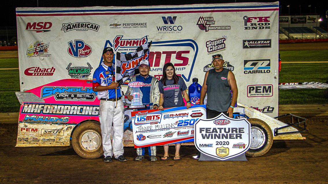 Mullens pounces late for first USMTS Modified win at Lucas Oil Speedway "Wednesday Night Madness"