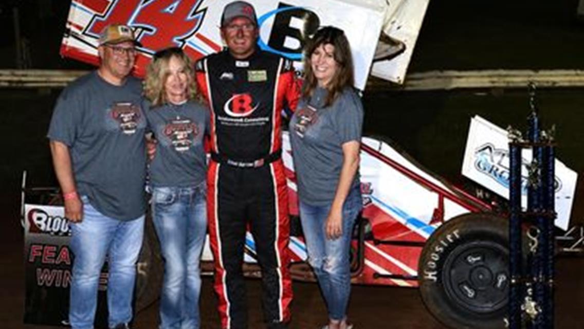 Ethan Barrow Wins "The Pup" Kevin Huntley Memorial Race With A Huge Field Of IMCA 305's At The Red Clay