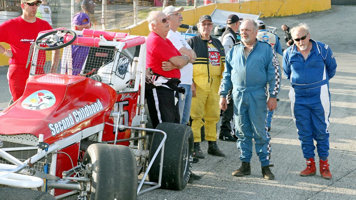 Stern tops Late Model Feature at Slinger