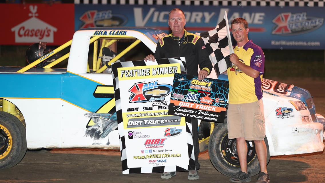 Morris Gets First Feature Win at Stuart Speedway