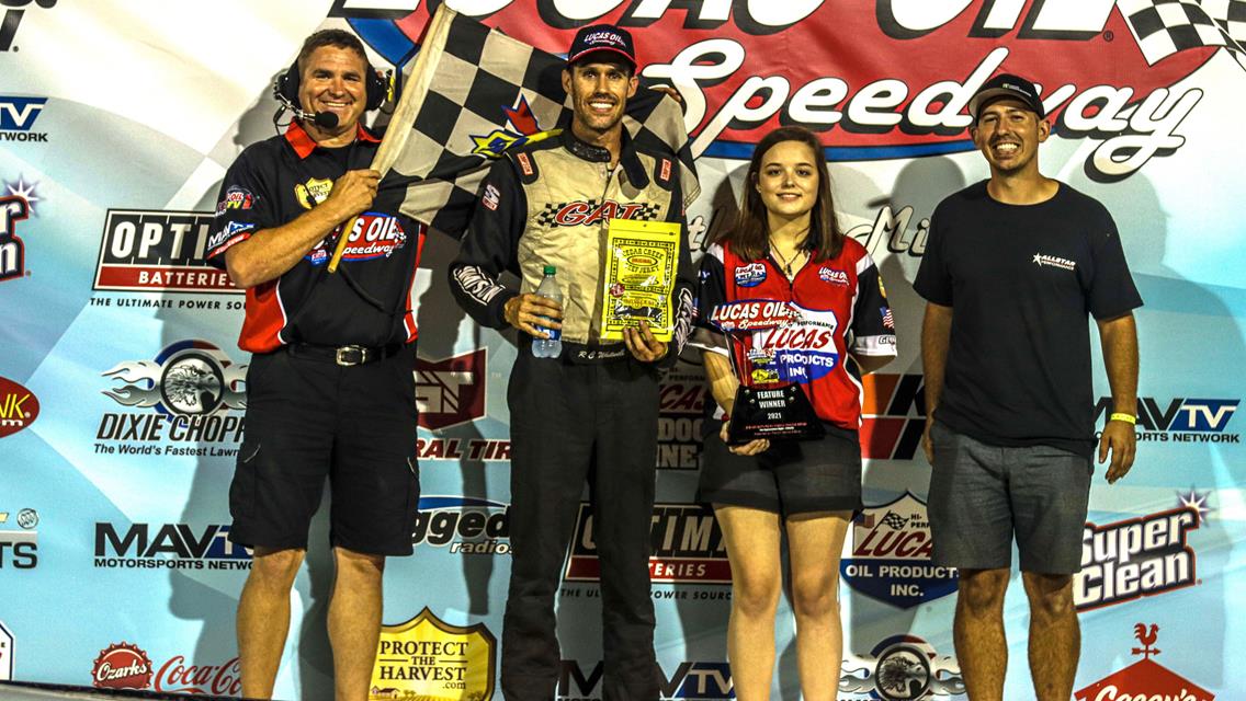 Whitwell turns tune-up visit into USRA Modified feature win in Lucas Oil Speedway headliner