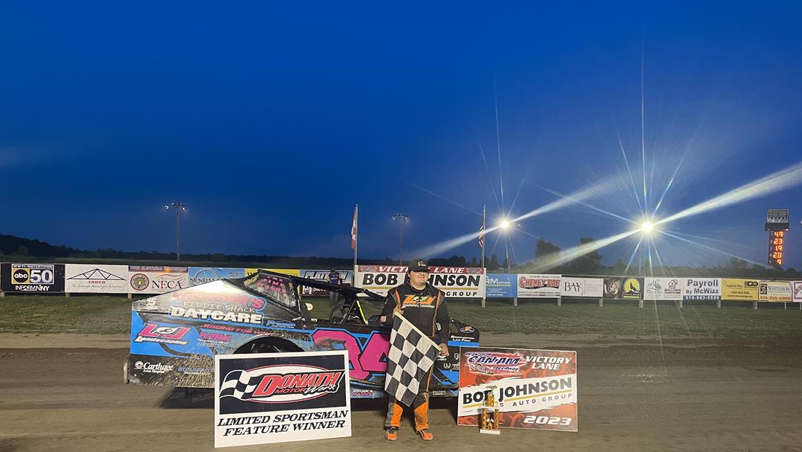 Billy Dunn Finds Victory Lane For A Second Time In Three Weeks at Can-Am