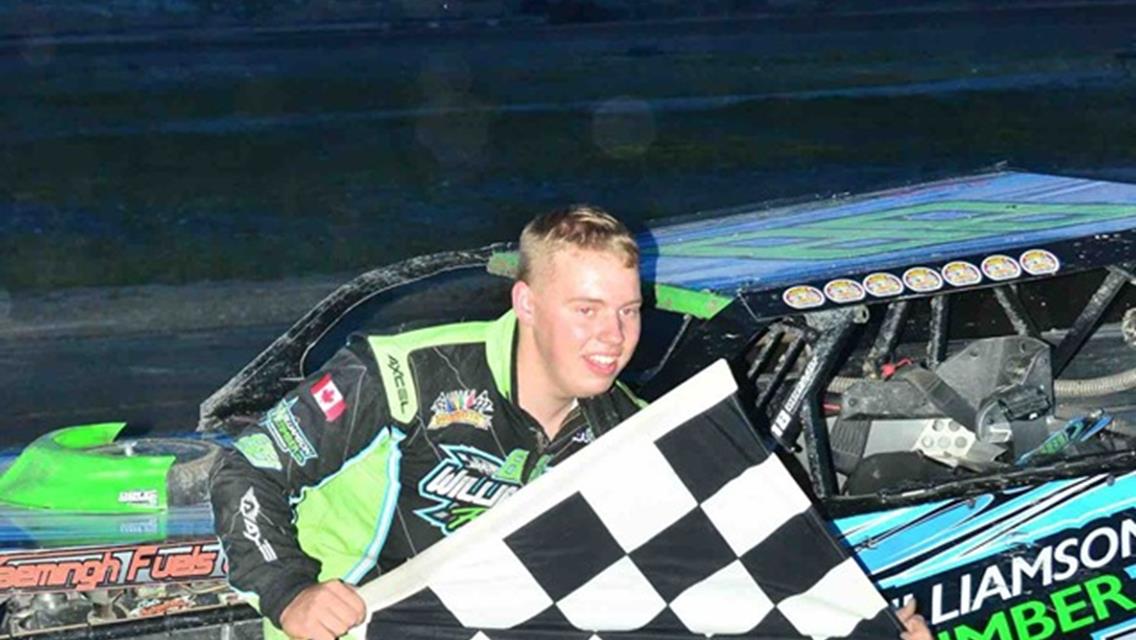 Feeleus &amp; Williamson Win Action Packed Features, Demers wins 4-Cylinders