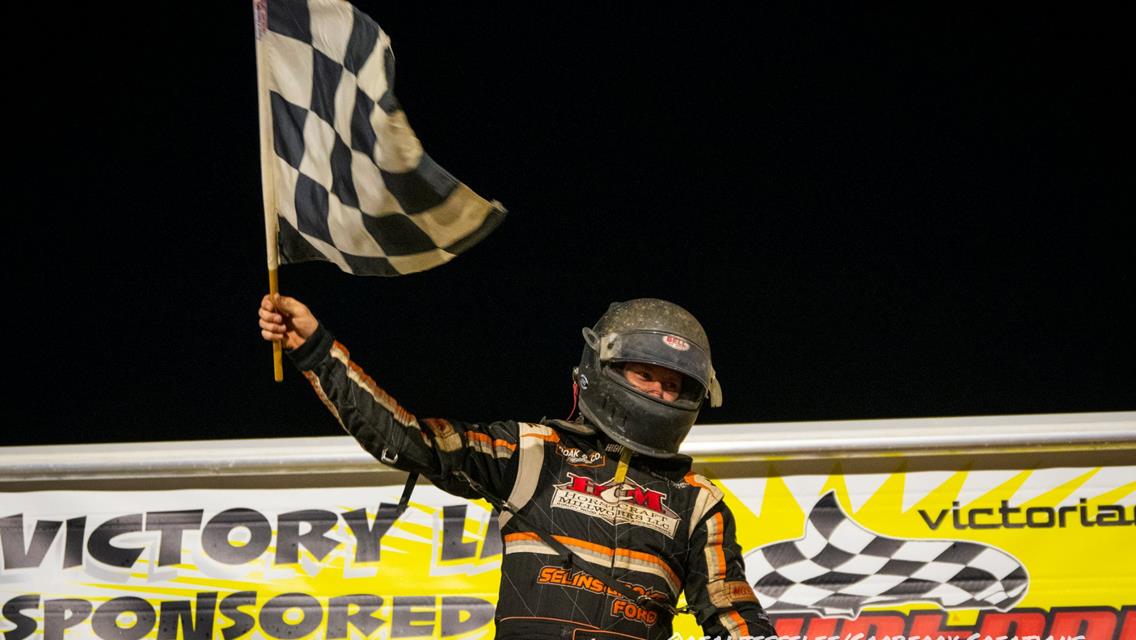 Jason Shultz starts off his 2021 title defense with URC 75th Season Opening Night win at Port Royal