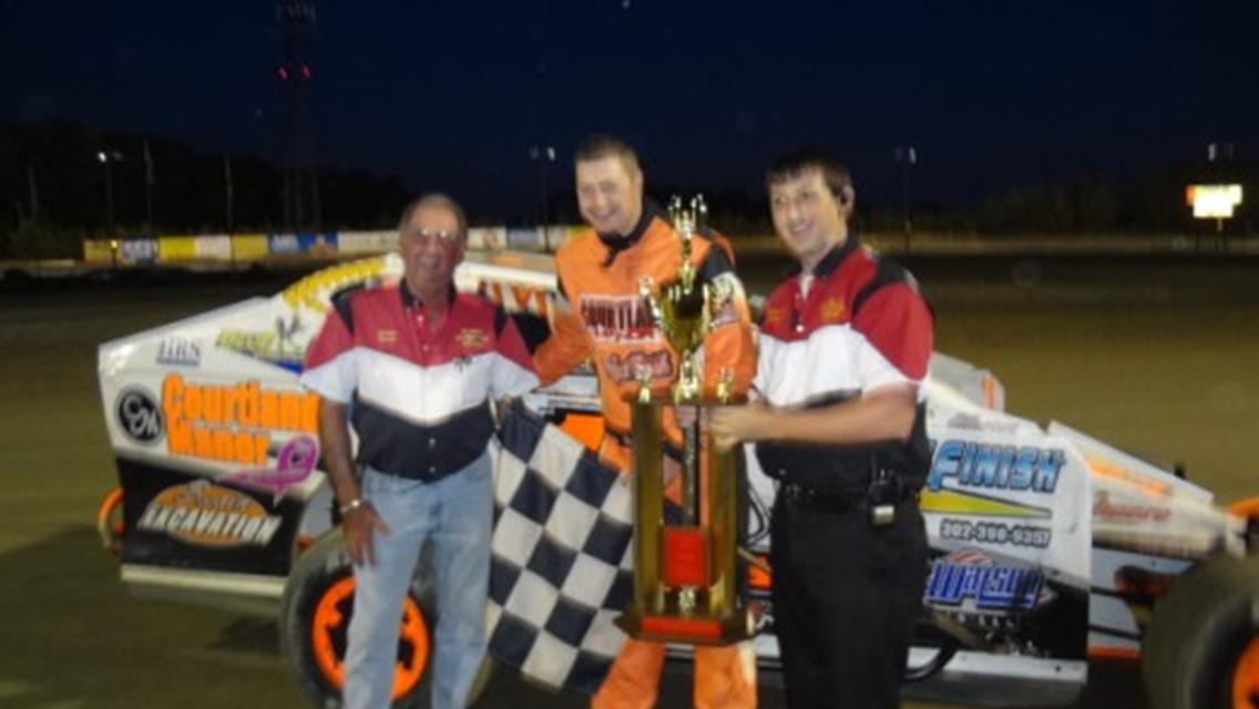 JORDAN WATSON WINS 3RD STRAIGHT IN AC DELCO MODIFIEDS