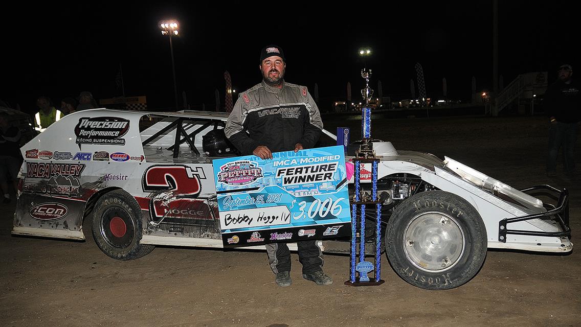 THREE SWEEPS AT THE PETTIT SHOOTOUT LED BY BOBBY HOGGE WINNING THE IMCA MODIFIEDS IN WATSONVILLE