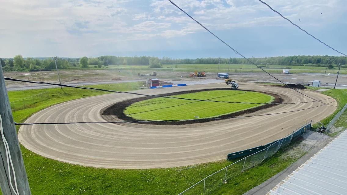 It's RACE DAY at Can-Am Speedway Karts!