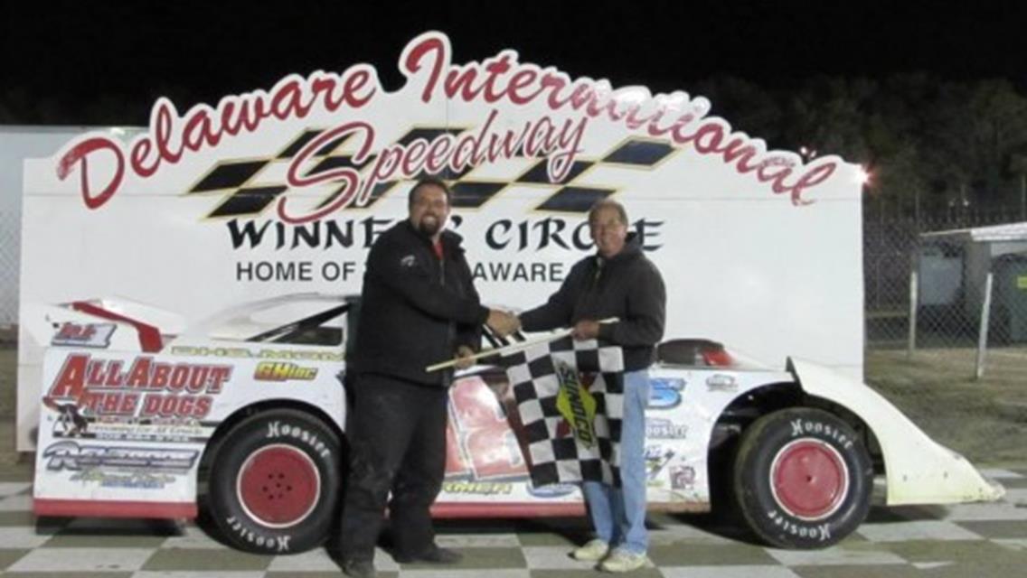 ROB SCHIRMER PULLS UPSET OF THE WEEKEND - LEADS FINAL 100 YARDS FOR 1ST FALL CHAMPIONSHIP