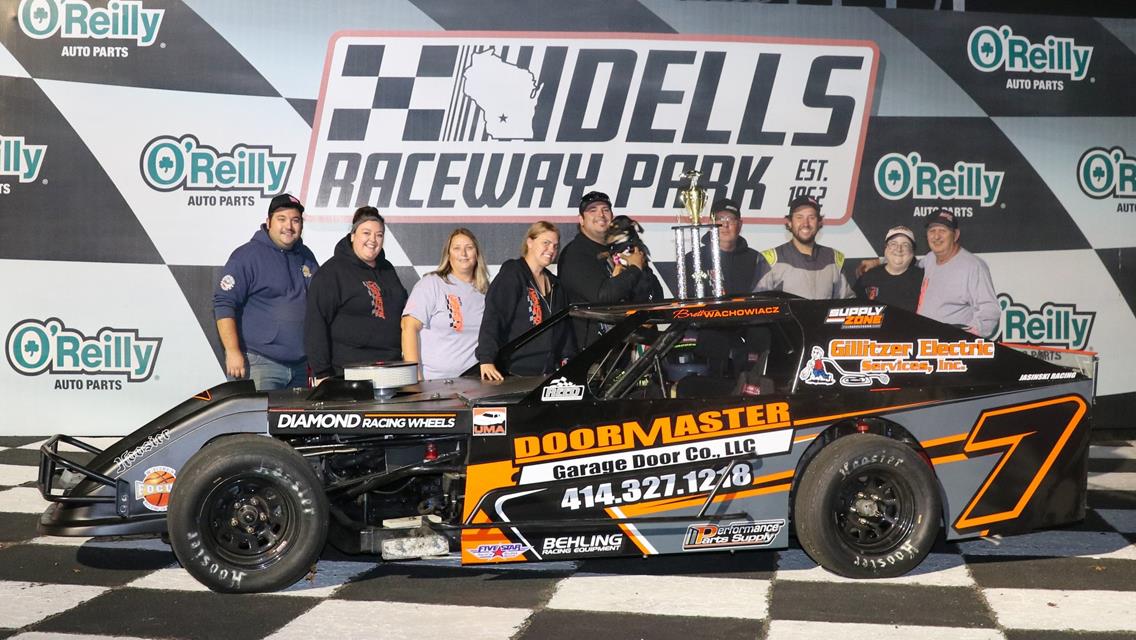 WACHOWIACZ WINS UMA MOD MAIN AT DRP