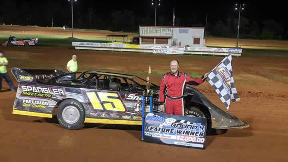 HUNTER HOLDS OFF SEAWRIGHT, AFTER WHITE'S DEMISE IN UCRA FORT PAYNE 40