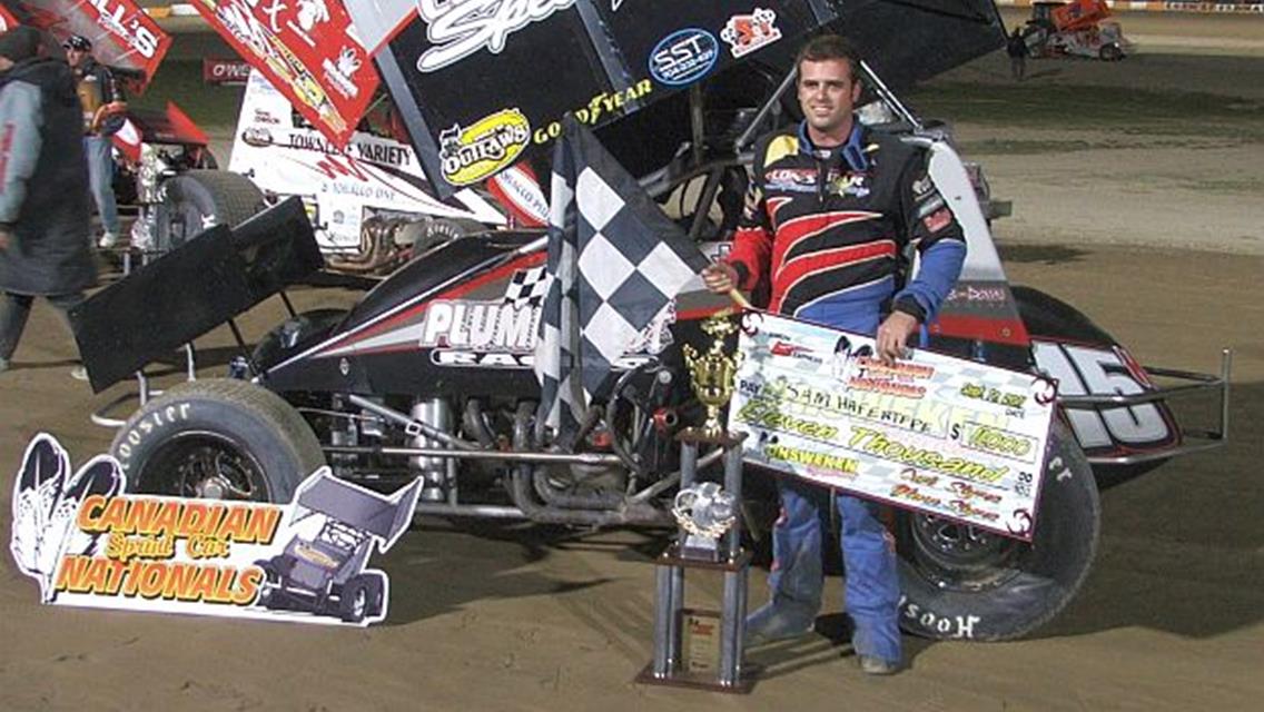 Sam Hafertepe, Jr, picked up $11,000 by winning Saturday night's Canadian Sprint Car Nationals finale. (T.J. Buffenbarger photo)