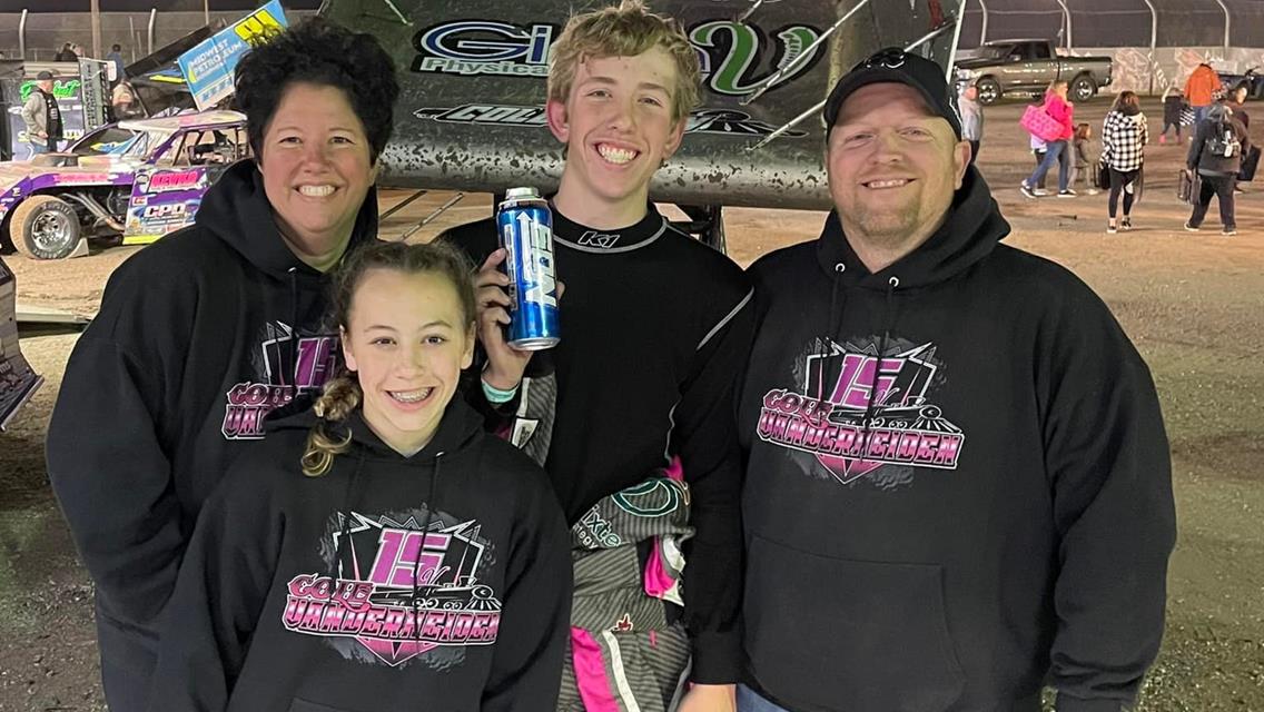 Pair of Sixth-Place Finishes for Vanderheiden