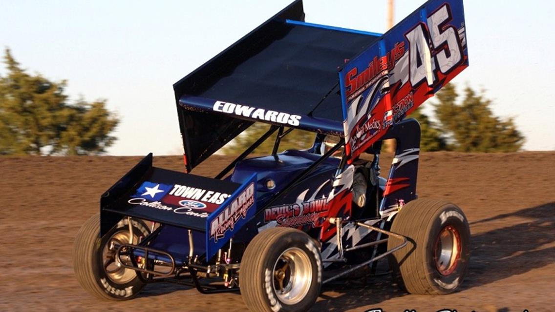 Edwards Leads Lone Star foes into Cowtown!