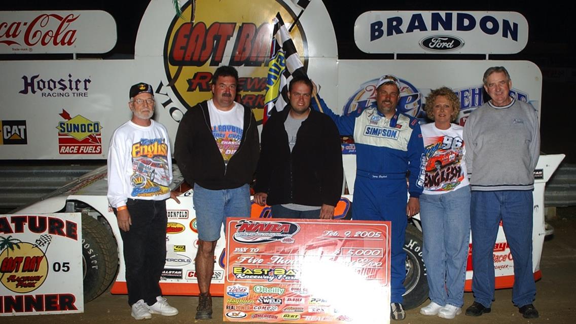 English Sails to Lucas Oil Late Model Dirt Series East Bay Winternationals Win