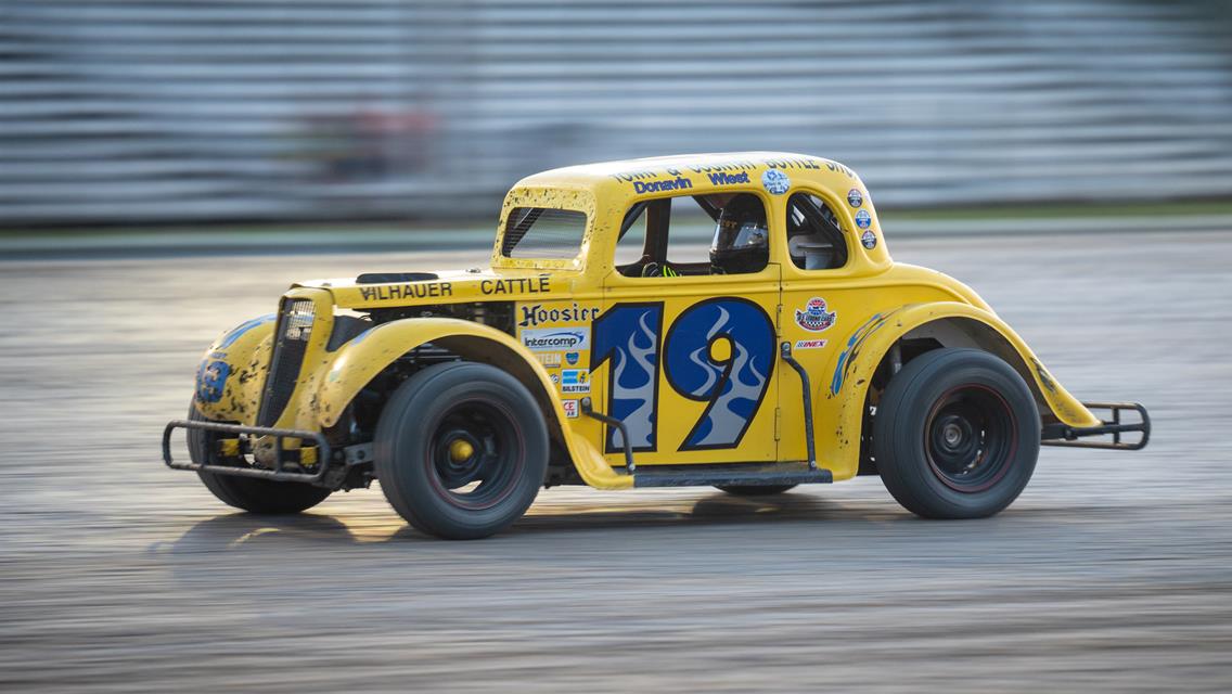 WIEST WINS IN WILD FASHION IN MANDAN