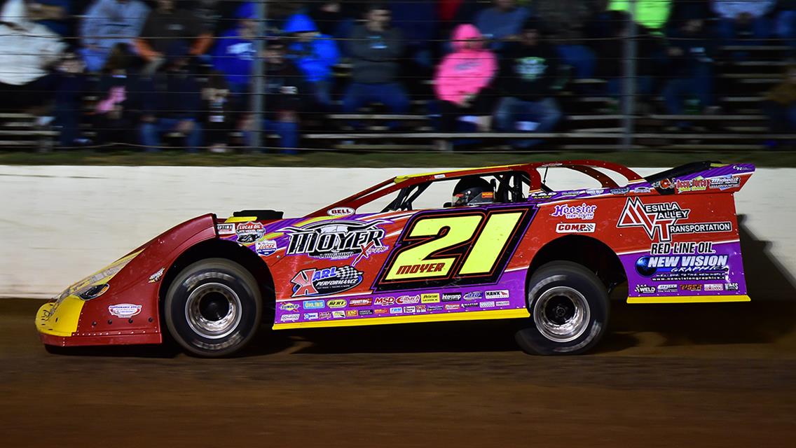 Carrier and Moyer on Front Row of Optima Batteries Dirt Track World Championship