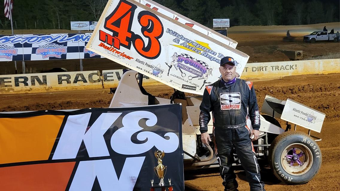 SMITH POUNCES FOR LATE RACE PASS TO WIN SOUTHERN RACEWAY USCS RUN