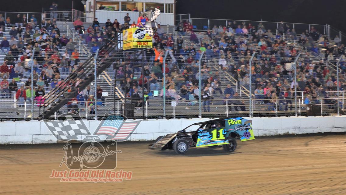 Klinkner, Blocher, and Davis snag weekly racing series wins