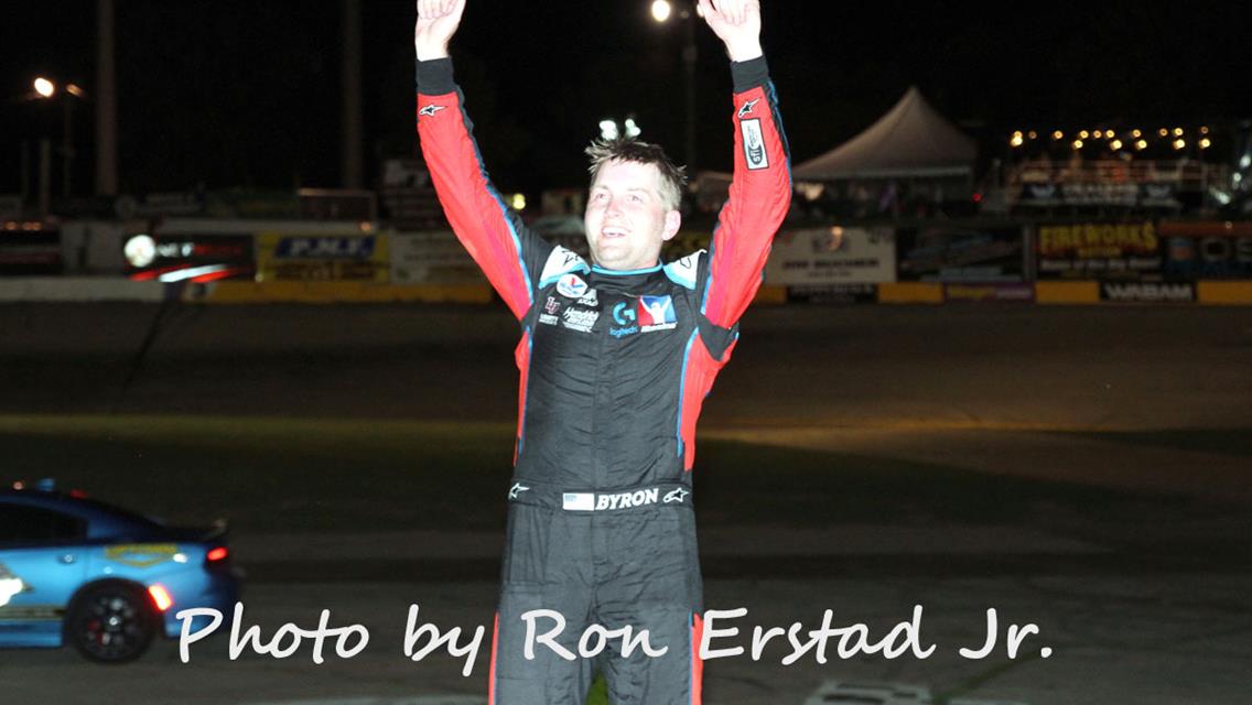 Byron wins thrilling Slinger Nationals