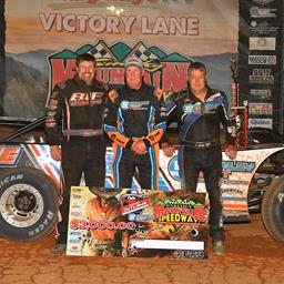 Riley Hickman lands a pair of top-fives