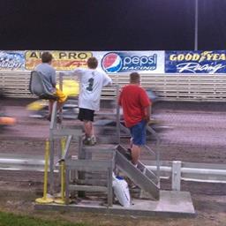 Spectators of the Burch Motorsports #1m are hoping for a win this week at Knoxville