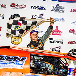 JC Newell leads all the way to grab USRA B-Mod feature in Lucas Oil Speedway headliner