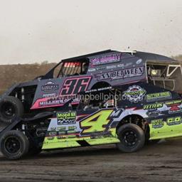 Dustin Moore