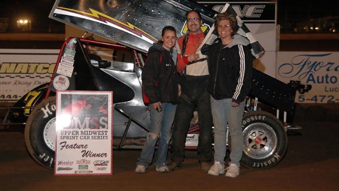 Dave Becker Blasts To First UMSS Win During 2010 Season Opener at Kopellah Speedway