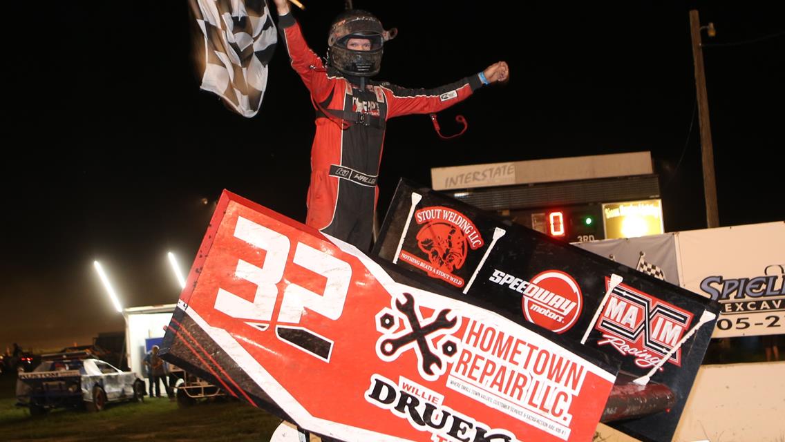 Waller, Kennedy score first career wins at I-90 Speedway