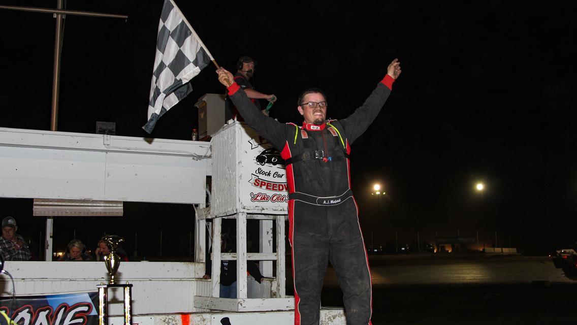 Meiferdt Wins as Nichols Spins